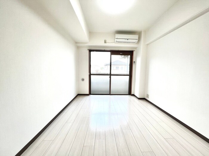 物件内観写真19　(居室)