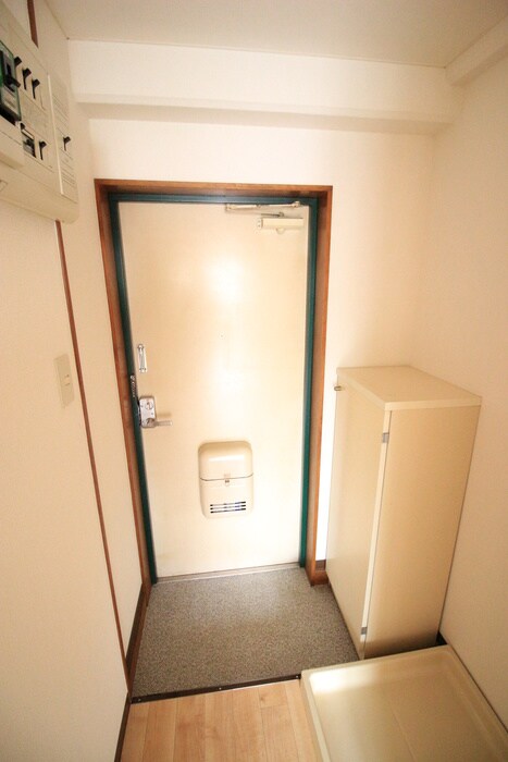 物件内観写真20　(玄関)