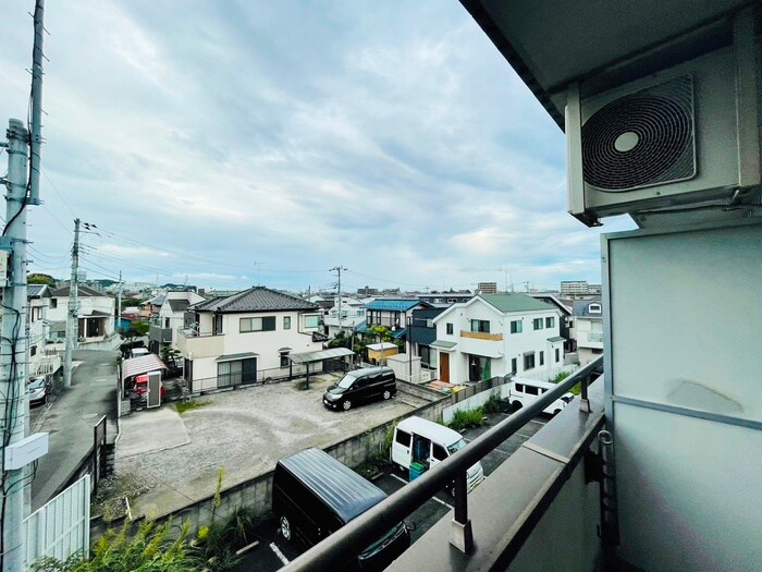 物件内観写真22　(室内からの展望)