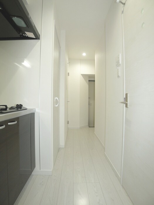 物件内観写真18　(廊下)