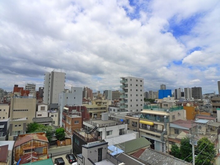 物件内観写真22　(室内からの展望)