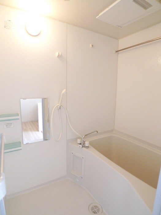 物件内観写真8　(バス／シャワールーム等)