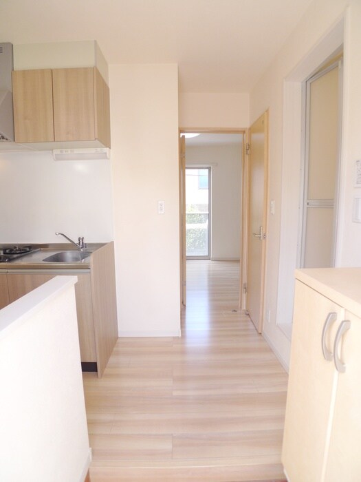 物件内観写真19　(廊下)