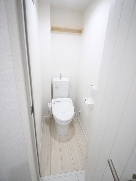 物件内観写真16　(トイレ)