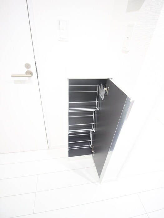 物件内観写真19　(靴箱)