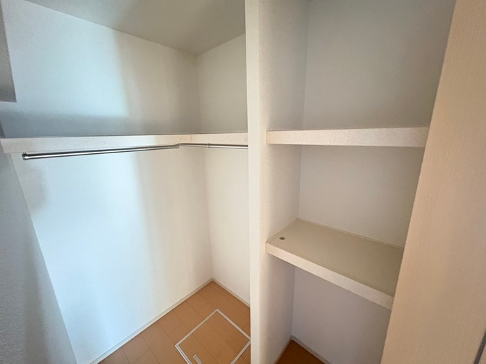 物件内観写真19　(収納)