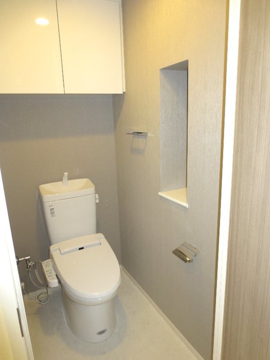 物件内観写真8　(トイレ)