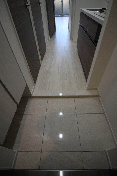 物件内観写真17　(玄関)