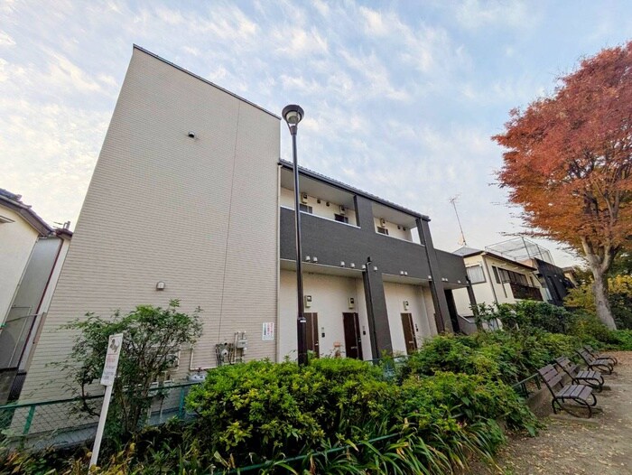 物件外観写真2　(外観写真)