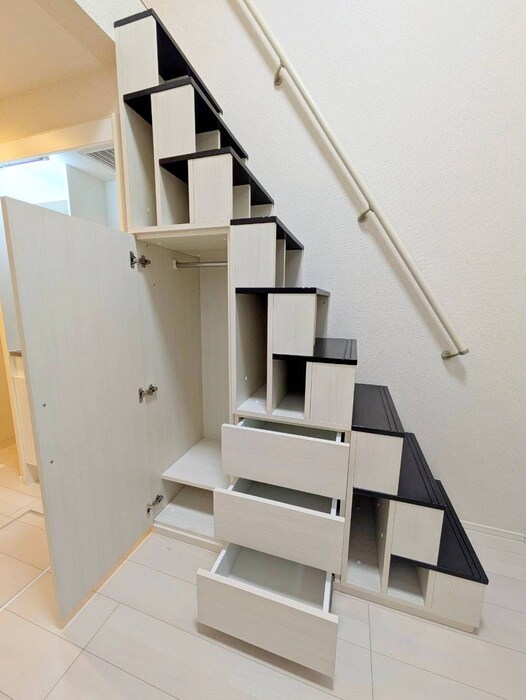 物件内観写真10　(収納)