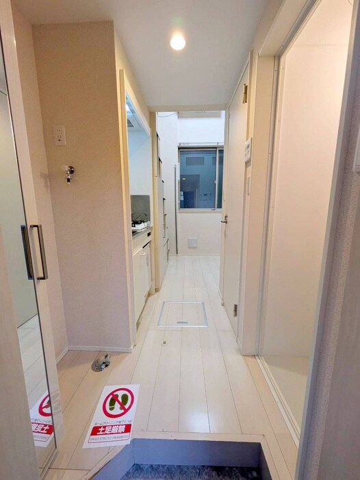 物件内観写真22　(廊下)