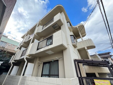 フォンウェ－バ－外観写真