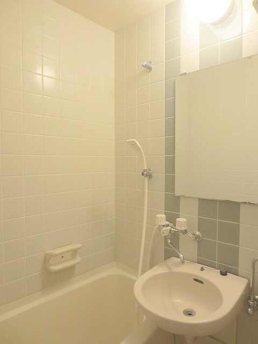 物件内観写真12　(バス／シャワールーム等)