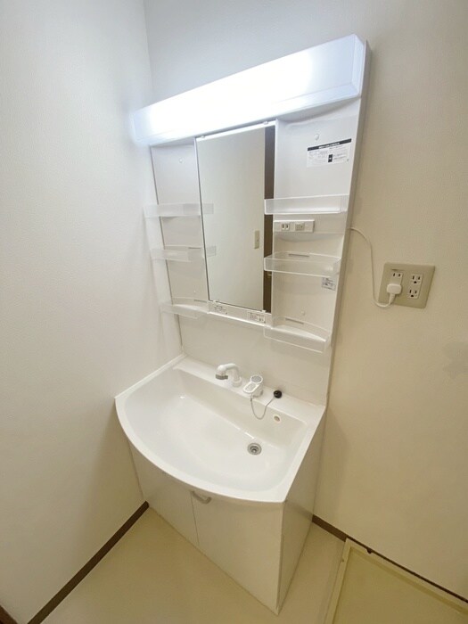 物件内観写真13　(洗面)