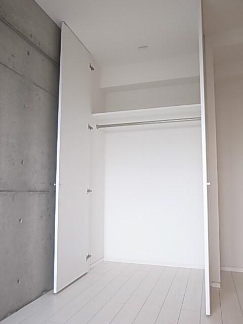 物件内観写真9　(収納)