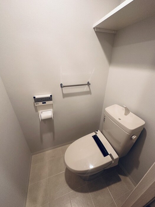 物件内観写真14　(トイレ)