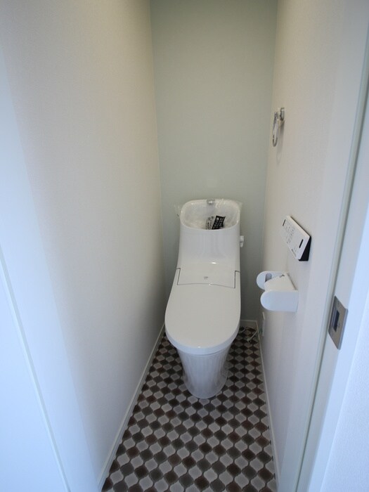 物件内観写真9　(トイレ)