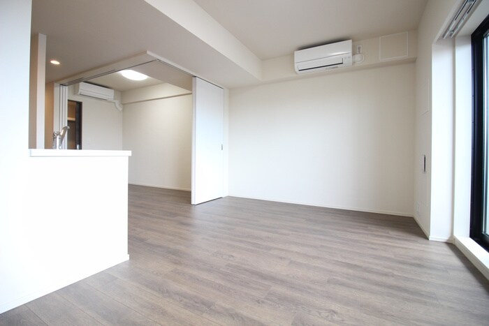 物件内観写真9　(居室)