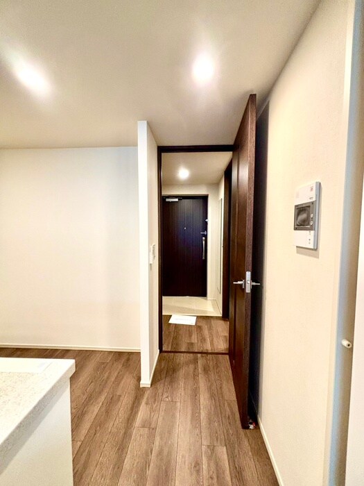 物件内観写真19　(廊下)