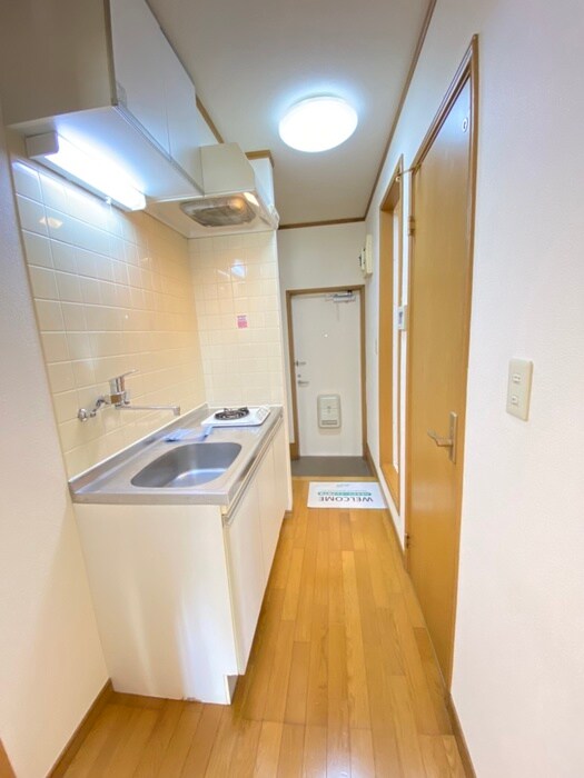 物件内観写真18　(廊下)