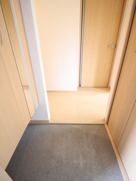 物件内観写真19　(廊下)