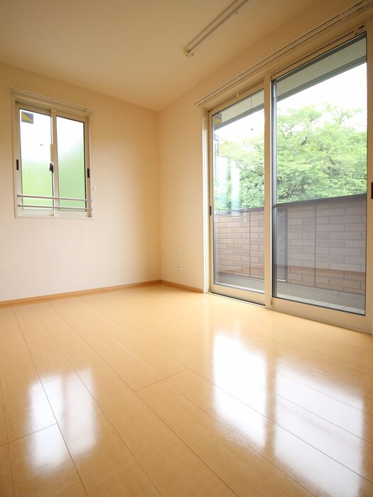 物件内観写真22　(居室)