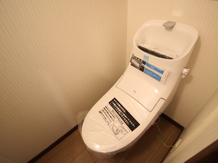 物件内観写真16　(トイレ)