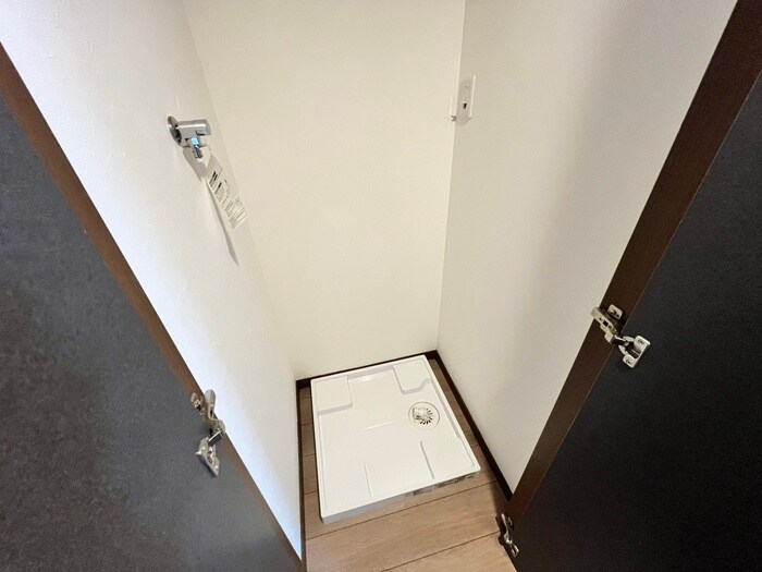 物件内観写真19　(洗濯機置場)