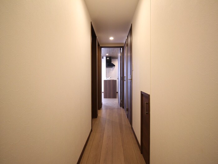 物件内観写真20　(廊下)