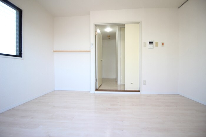 物件内観写真19　(居室)