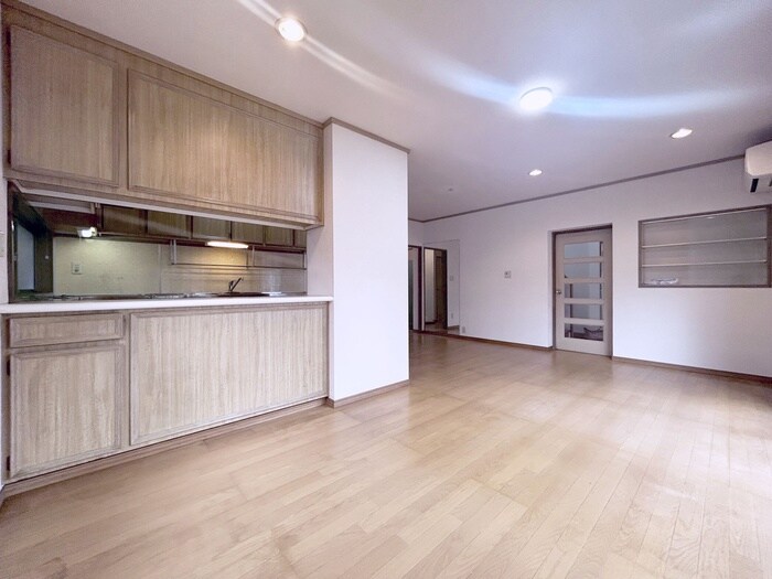 物件内観写真13　(居室)