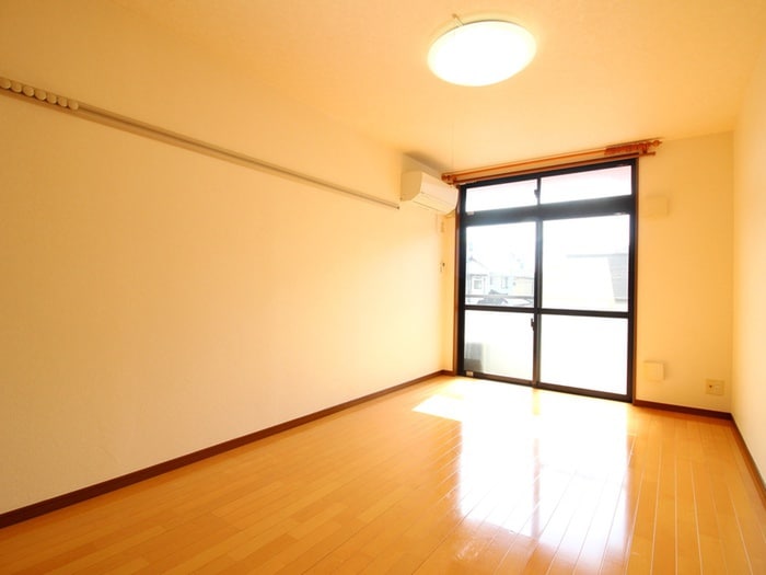 物件内観写真5　(居室)