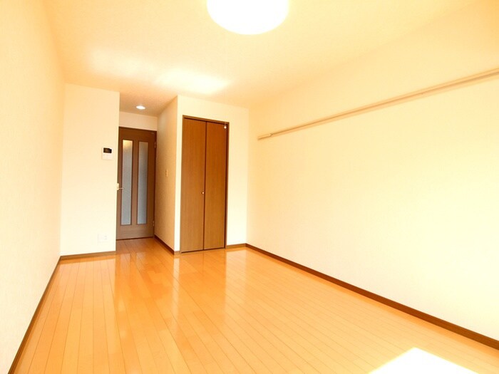 物件内観写真6　(居室)