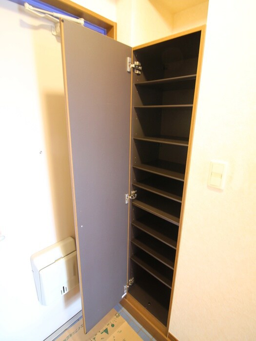 物件内観写真16　(靴箱)