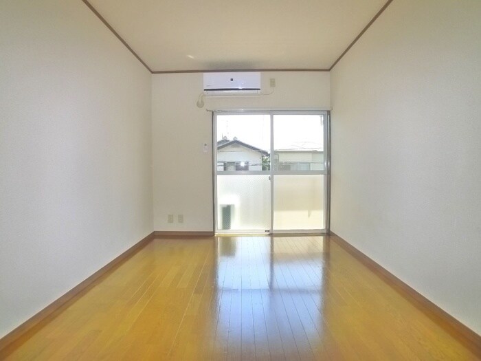 物件内観写真15　(居室)