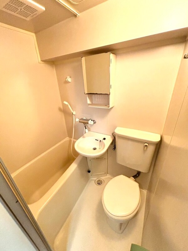 バス／シャワールーム等