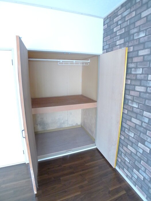 物件内観写真15　(収納)