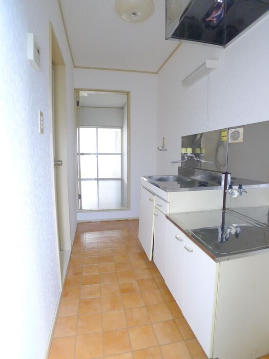 物件内観写真17　(廊下)