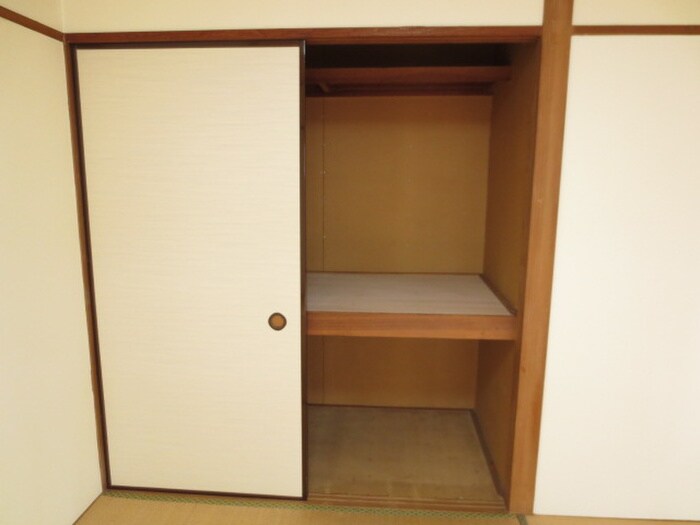 物件内観写真7　(収納)