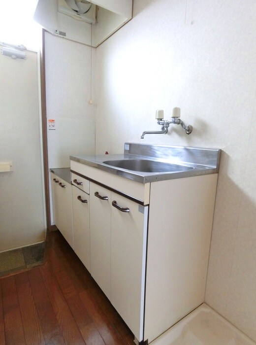 物件内観写真3　(キッチン)