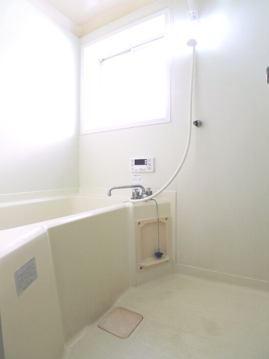 物件内観写真10　(バス／シャワールーム等)