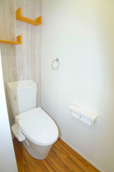 物件内観写真16　(トイレ)