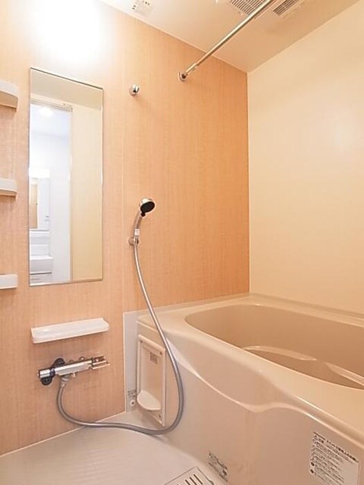 物件内観写真4　(バス／シャワールーム等)