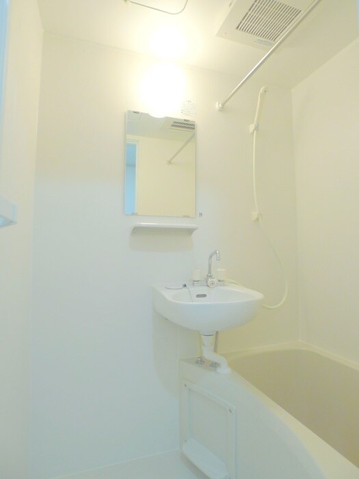 物件内観写真15　(洗面)