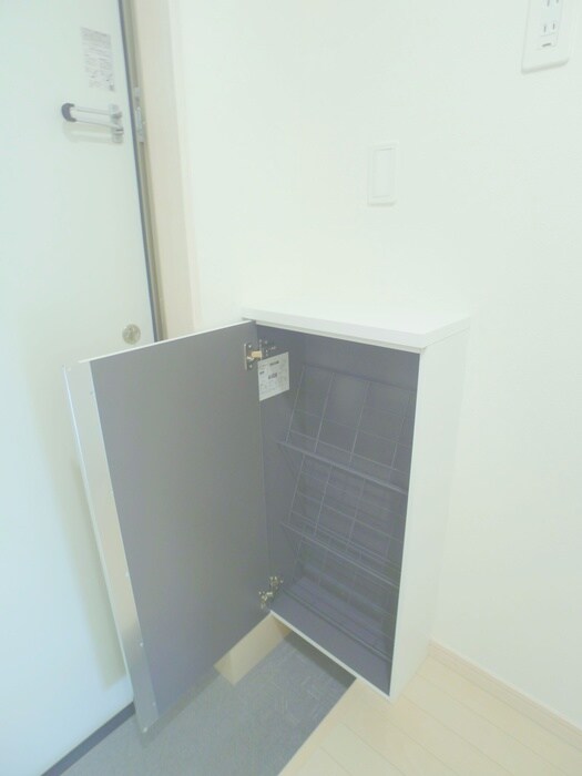 物件内観写真17　(靴箱)