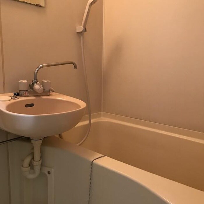 物件内観写真8　(バス／シャワールーム等)