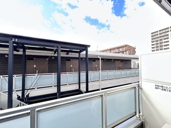 物件内観写真22　(室内からの展望)