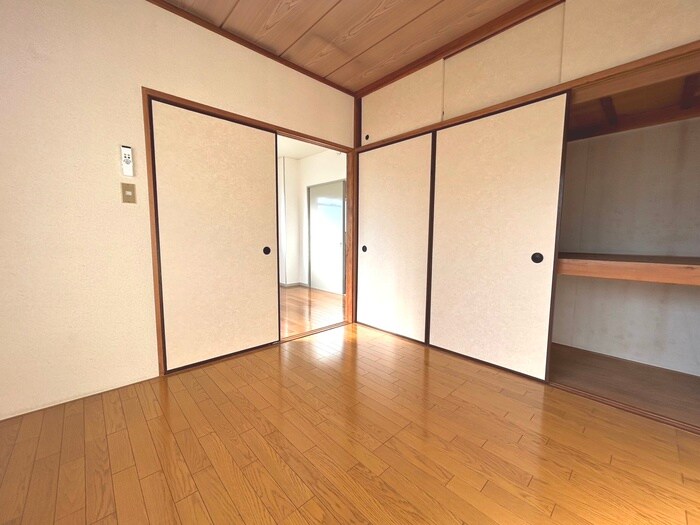 物件内観写真22　(居室)