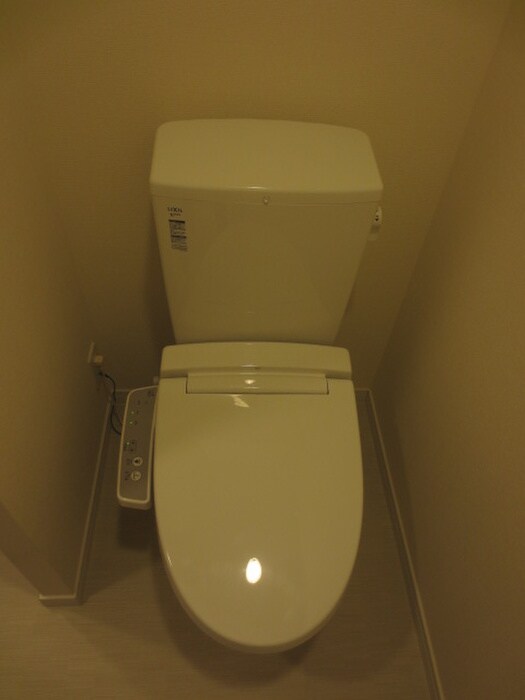 物件内観写真11　(トイレ)