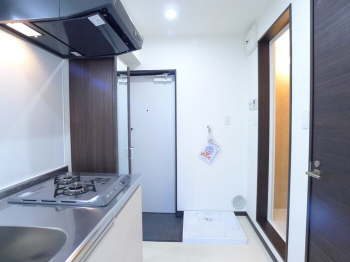 物件内観写真16　(廊下)